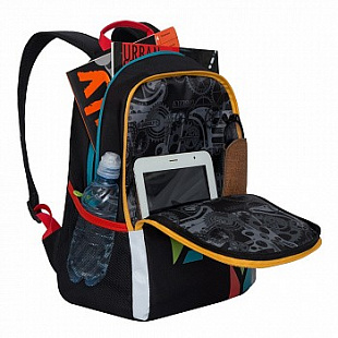 Рюкзак школьный GRIZZLY RB-051-3 /1 black/red