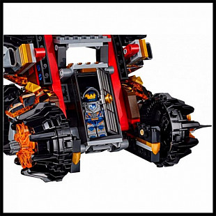 Конструктор Decool Рыцари будующего (516 элем.) (8017)