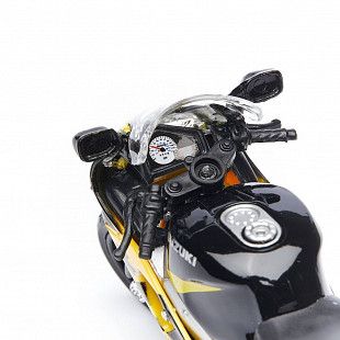 Масштабная модель мотоцикла Maisto 1:18 SUZUKI GSX R600 39300 (00-00359)