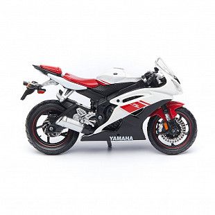 Масштабная модель мотоцикла Maisto 1:18 2008 YAMAHA YZF-R6 (39300)