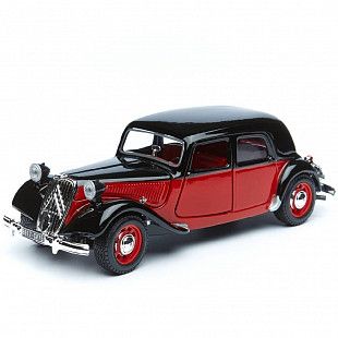 Коллекционная машина Bburago 1:24 Citroen 15 CV TA 1938 (18-22017) red/black