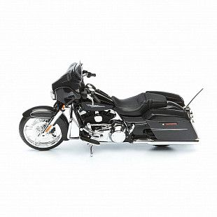 Модель мотоцикла Maisto 1:12 Harley Davidson Street Glide 2015 (32328) черный