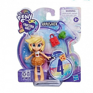 Игровой набор My Little Pony Девочка из Эквестрии с нарядами (E9244)