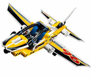 Конструктор LEGO Самолет пилотажной группы 42044