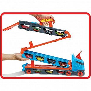Машинка Hot Wheels Speedway Hauler (HGH33)