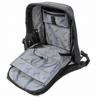 Рюкзак XD Design Bobby Swiss Peak P762-111 Black
