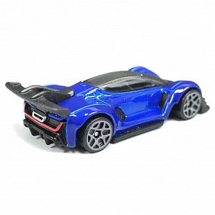 Машинка Hot Wheels Базовой коллекции Czinger 12C (5785 HRY49) mainline 2024