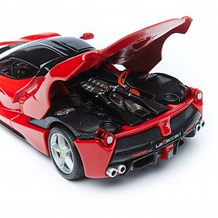 Коллекционная машина Bburago 1:24 LaFerrari (18-26001) red