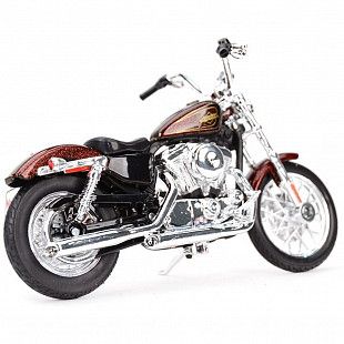 Масштабная модель мотоцикла Maisto 1:18 Harley Davidson 2013 XL 1200V Seventy-Two (31360) red