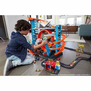 Набор игровой Hot Wheels City Невообразимый гараж (FTB69)