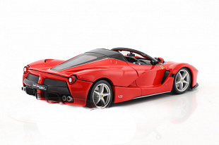 Машинка Bburago 1:24 Ferrari LaFerrari Aperta (18-26022) red