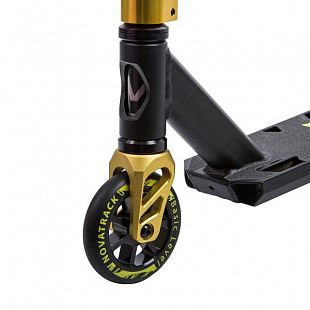Самокат Novatrack Noice BL 110A.NOICE.BLM9 Black/Lime