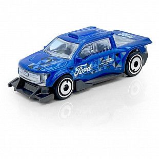 Машинка Hot Wheels Базовой коллекции Ford F-150 Lightning Custom 226/250 (5785 HKG66) mainline 2023