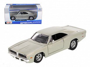 Масштабная модель автомобиля Maisto 1:24 Додж Чарджер 1969 (31256)