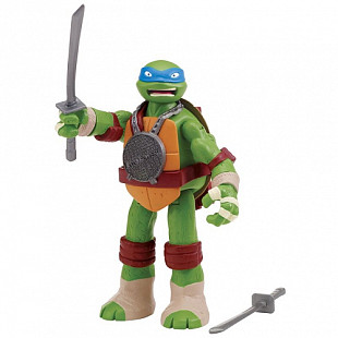 Игрушка Turtles Фигурка функ.15 см со звуковыми эффектами Леонардо 91642