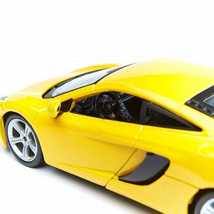 Машинка Bburago 1:24 McLaren MP4-12C (18-21074) yellow
