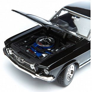 Машинка Maisto 1:18 1967 Ford Mustang Fastback  (31166) black