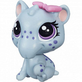 Кукла Littlest Pet Shop Тапир Ирина с бантиком (B2166 A8229)