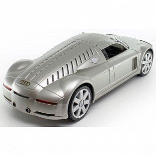 Коллекционная машина Maisto 1:18 Audi Rosemeyer (31625) silver