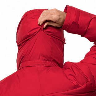 Куртка мужская Jack Wolfskin Cold Line Jacket M red lacquer
