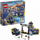 Конструктор Lego Super Hero Girls Супергёрлз Секретный бункер Бэтгёрл 41237