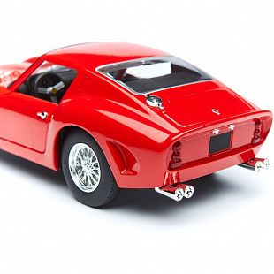 Модель автомобиля Bburago 1:24 Ferrari 250 GTO (18-26018) red