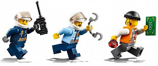 Конструктор Bela Cities Побег на буксировщике 10655