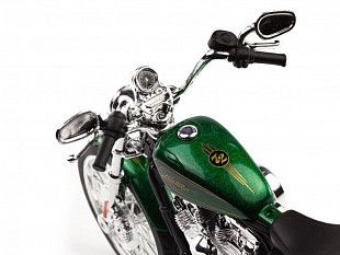  Масштабная модель мотоцикла Maisto 1:18 Harley Davidson 2013 XL 1200V Seventy-Two (31360) green