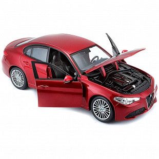 Коллекционная машина Bburago 1:24 Alfa Romeo Giulia (18-21080) в асс.