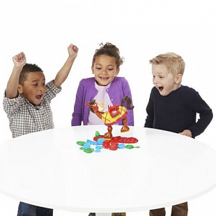 Игра детская настольная Hasbro Ковбой 48380