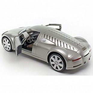 Коллекционная машина Maisto 1:18 Audi Rosemeyer (31625) silver