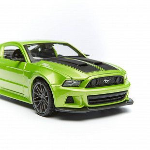 Масштабная модель автомобиля Maisto 1:24 Форд Мустанг  (2014) (31506) green