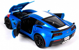 Масштабная модель автомобиля Maisto 1:24 Шевроле Гранд Спорт 2017 в ассортиментe (31516)