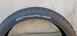 Велопокрышка Schwalbe Jumbo Jim 26x4.4 Evolution Line бескамерная технология 11600815.01