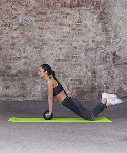 Ролик для пресса широкий Starfit Core RL-106 black/dark blue