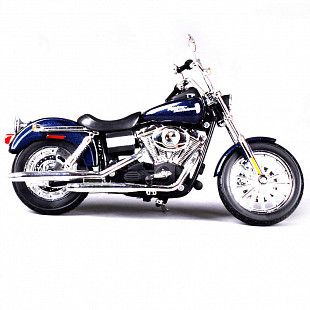 Масштабная модель мотоцикла Maisto 1:12 Харлей Дэвидсон 2006 FXDBI Dyna Street Bob (32320)