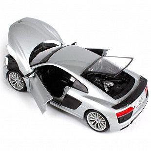 Коллекционная машина Maisto 1:18 Audi R8 (36213) grey