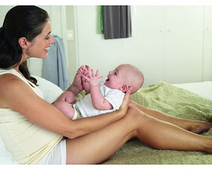 Щетка для мытья бутылочек и сосок Philips Avent SCF145/06