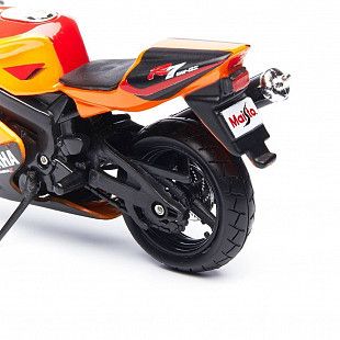 Масштабная модель мотоцикла Maisto 1:18 YAMAHA YZF-R7 39300 (00-00334)