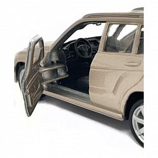 Машинка инерционная Maisto 1:40 2009 Mercedes-Benz GLK (21001)