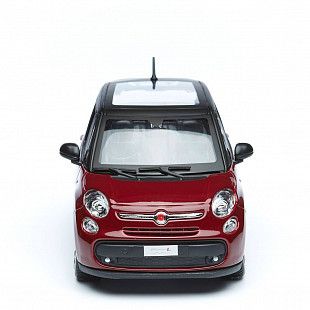 Машинка Bburago Fiat 500L (18-22126) red
