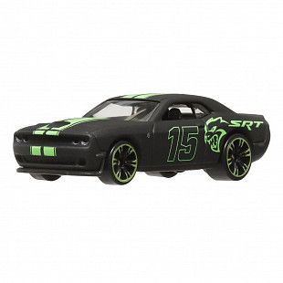 Машинка Hot Wheels Neon Speeders '15 Dodge Challenger SRT 6/8 (HLH72 HRW80)