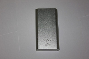 Портативное зарядное устройство на 15000 mAh