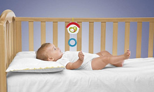 Подвеска музыкальная Chicco Домик 00007050000000