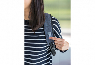 Противокражный рюкзак XD Design Cathy P705-211 Black