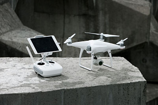 Квадрокоптер DJI PHANTOM 4 ADVANCED