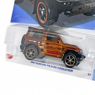 Машинка Hot Wheels Базовой коллекции Mitsubishi Pajero Evolution (5785 HTF38) mainline 2024