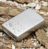 Зажигалка Zippo Scroll Satin 24335 Зажигалка Zippo Scroll Satin 24335