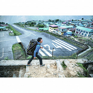 Сумка на колесах Deuter Helion 60 35842-7302 black/ocean (2020)