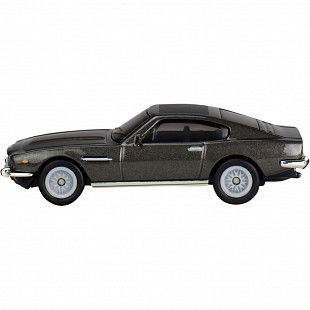 Машинка Hot Wheels Aston Martin V8 (HXD63 HVJ36)
